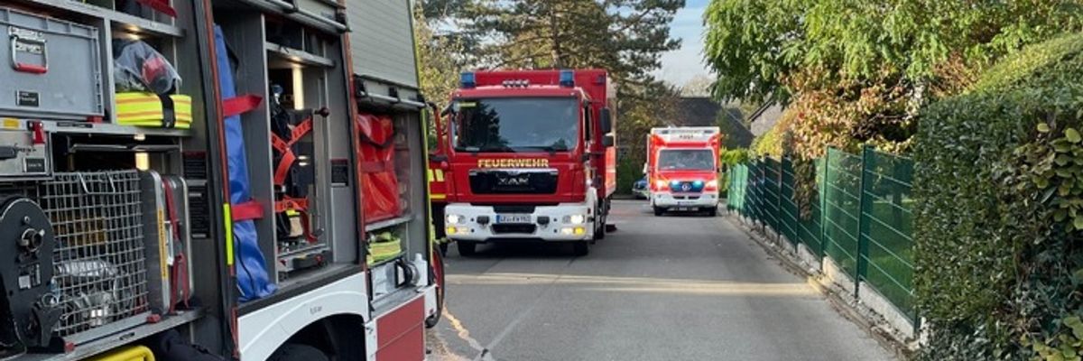 FW-LEV: Kellerbrand in der Waldsiedlung - Brennt Sauna
