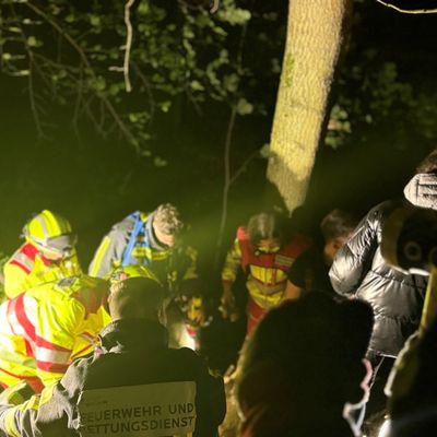 FW-BO: Feuerwehr befreit Hunde aus Fuchsbau