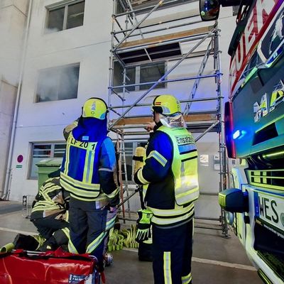 FW Voerde: Feuerwehren aus Hamminkeln, Hünxe und Voerde trainieren gemeinsam in Münster