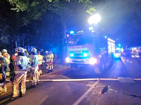 FW-KLE: Nächtlicher Brand in Seniorenheim