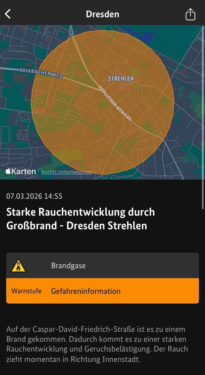 FW Dresden: Barackenbrand mit starker Rauchentwicklung - Fenster und Türen geschlossen halten
