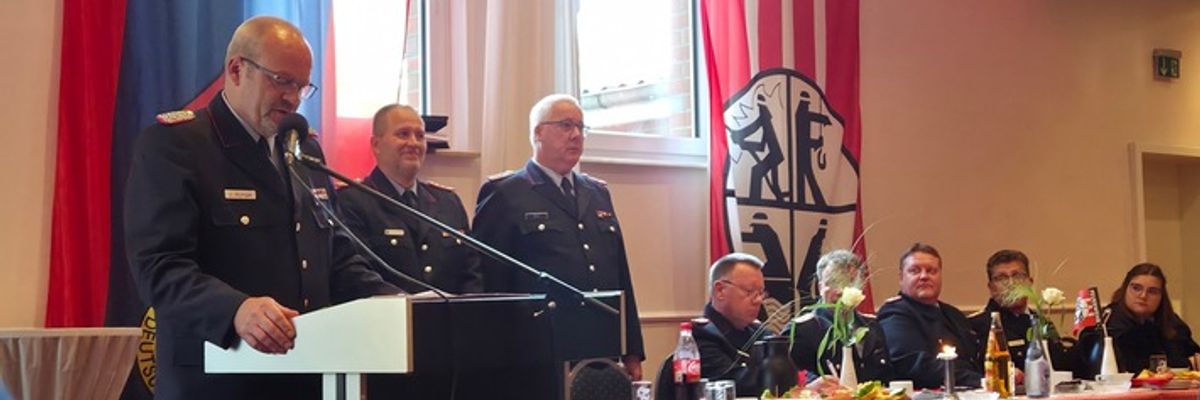 FW-ROW: "Feuerwehr wichtiger denn je" - Delegiertenversammlung des Kreisfeuerwehrverbandes Rotenburg e.V. in Jeersdorf