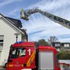 FW-EN: Feuerwehr rettet Arbeiter vom Dach