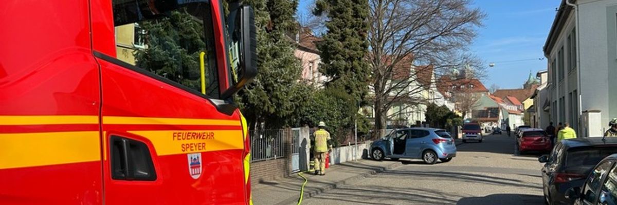 FW Speyer: Verkehrsunfall St.-German-Straße