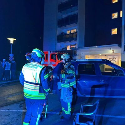 FW-GL: Mehrere Schwerverletzte bei Einsätzen der Feuerwehr Bergisch Gladbach in der Halloween-Nacht