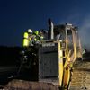 FW-OG: Fahrerkabine einer Planierraupe brennt aus.