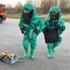 FW-OLL: Jährliche Übung der Feuerwehr Wildeshausen zur Handhabung von Chemikalienschutzanzügen