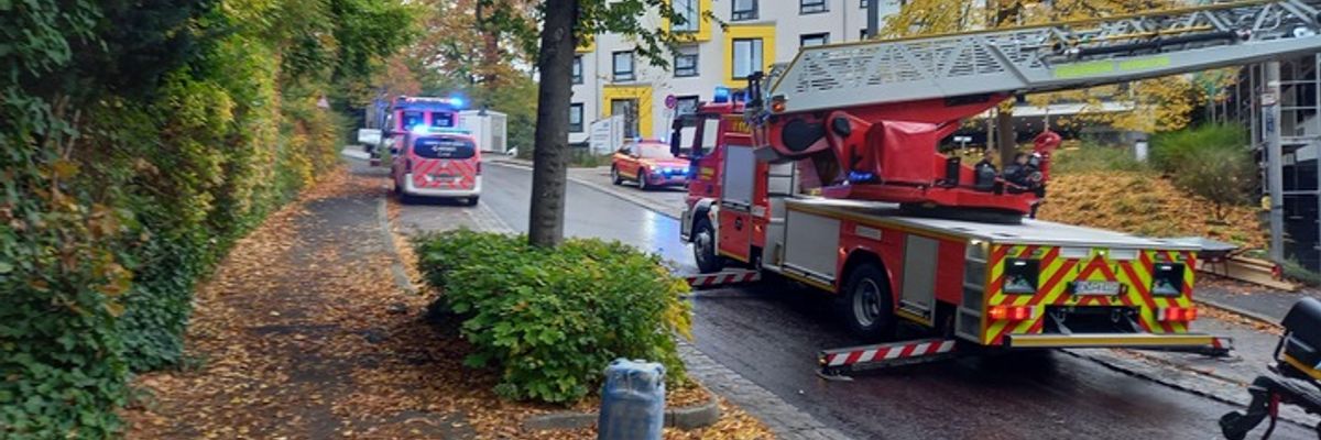 FW-EN: Mehrere Menschenrettungen am Morgen für die Feuerwehr - Mehrere parallele Einsätze fordern Feuerwehr Herdecke am Morgen