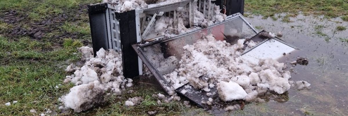 FW-OLL: Akku-Brand einer Photovoltaikanlage