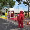 FW-GLA: Gefahrstoffeinsatz in Gewerbebetrieb - Organisches Peroxid aus beschädigtem Gebinde ausgetreten