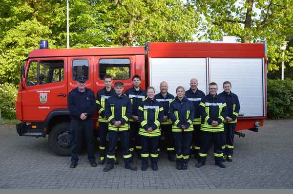 FW-AUR: 18 neue Einsatzkräfte für Auricher Feuerwehren