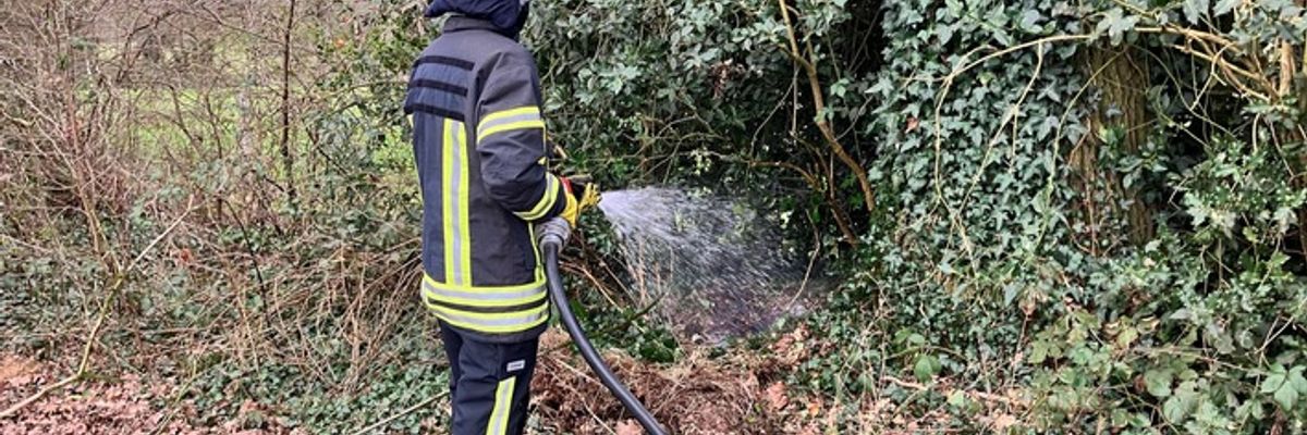 FW-Schermbeck: Bodenfeuer