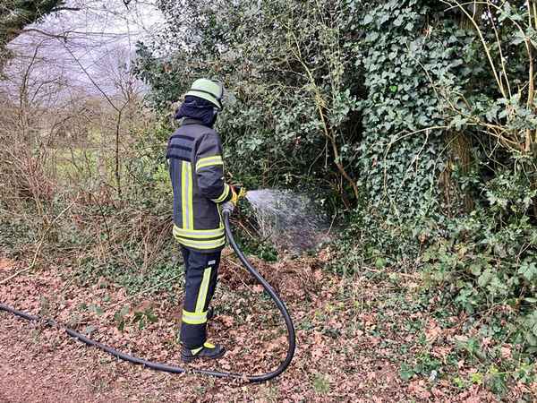 FW-Schermbeck: Bodenfeuer