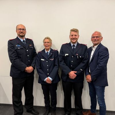 FW Flotwedel: Personelle Wechsel und Verabschiedungen im Gemeindekommando der Feuerwehr Flotwedel