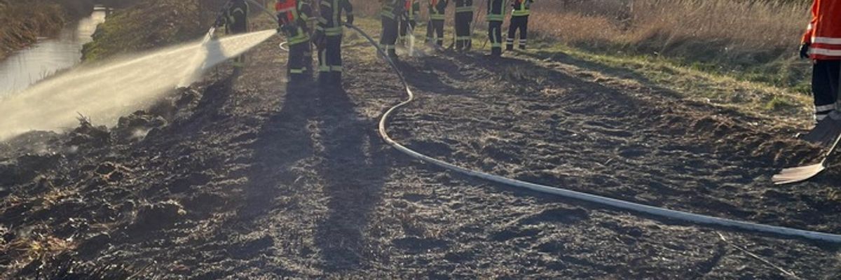 FW-ROW: Flächenbrand in Tarmstedt