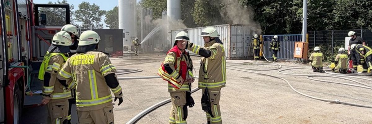 Feuerwehr Goch: Schweißarbeiten lösen Containerbrand aus