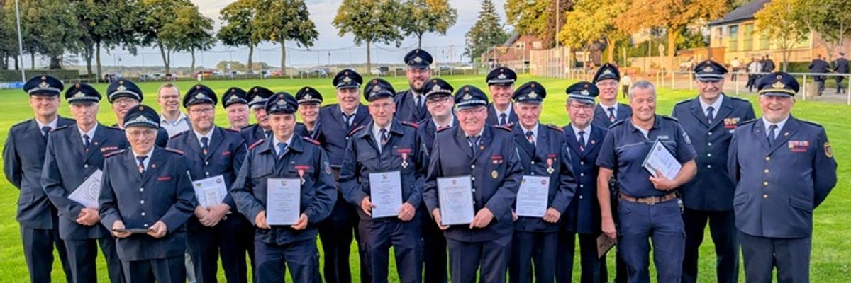 FW-KLE: In bewegten Zeiten: Gemeinde steht hinter ihrer Feuerwehr