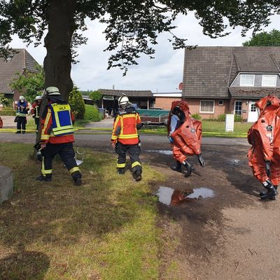 FW-RD: Gefahrstoffeinsatz der Feuerwehren in Padenstedt (Kreis Rendsburg-Eckernförde)