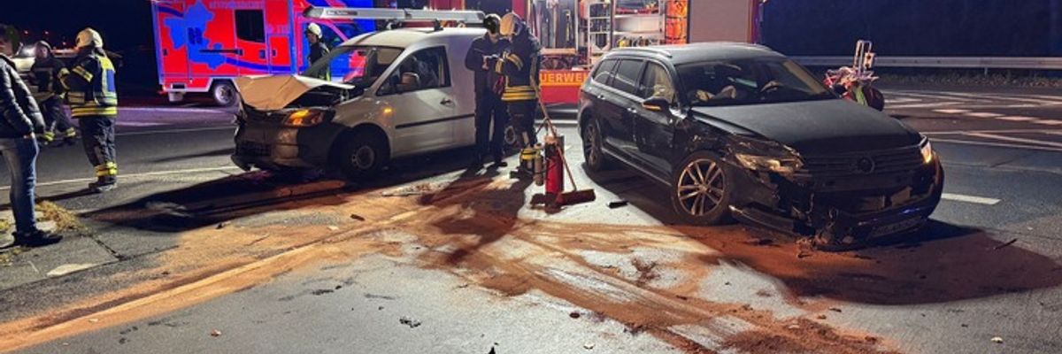 FW-EN: Feuerwehr auf Autobahn im Einsatz