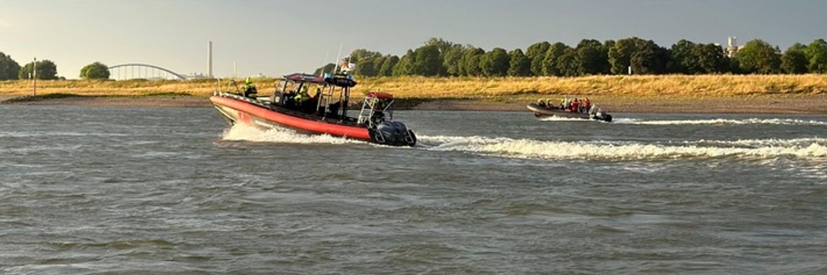FW-NE: Kind im Rhein vermisst | Umfangreiche Suchmaßnahmen bleiben erfolglos
