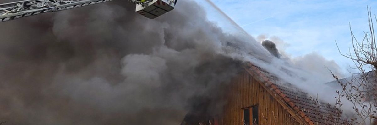 FW Celle: Gebäudebrand in Bostel - Abschlussmeldung / Gesamtbericht!