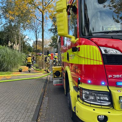 FW Ratingen: Ausgelöster Heimrauchmelder mit deutlich wahrnehmbaren Brandgeruch