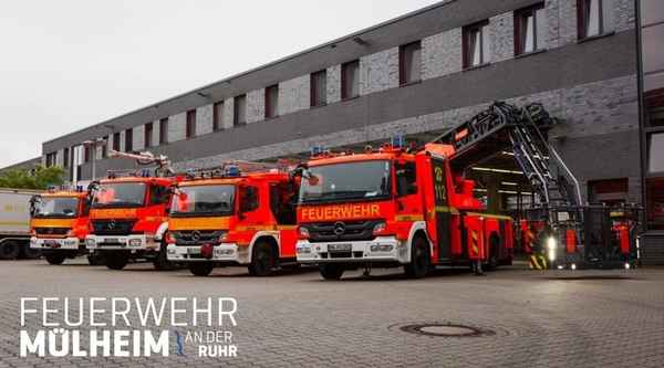 FW-MH: Brand in Müllsammelbehälter in Hochhaus am Hans-Böckler-Platz