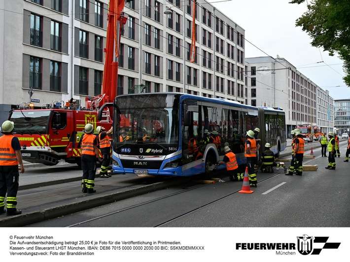 FW-M: Unfreiwilliger Zwischenstopp für Linienbus (Haidhausen)