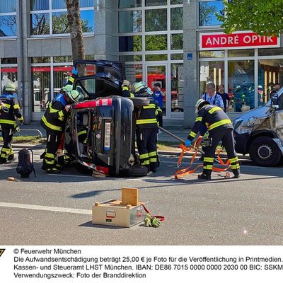 FW-M: Unfall mit mehreren Verletzten (Waldtrudering)