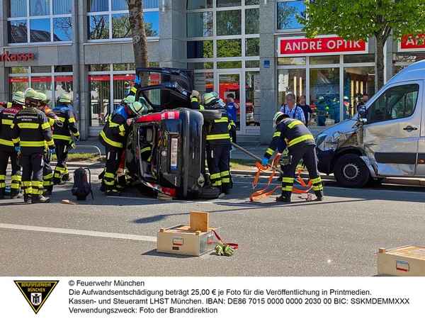 FW-M: Unfall mit mehreren Verletzten (Waldtrudering)