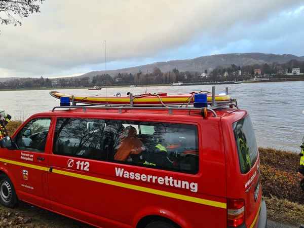 FW-BN: Havariertes Ruderboot
