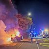 FW-Radolfzell: PKW-Brand droht auf Gebäude überzugreifen