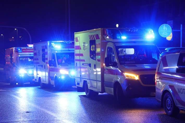 FW Dresden: Erneuter Einsatz von Feuerwehr und Rettungsdienst nach Reizstofffreisetzung