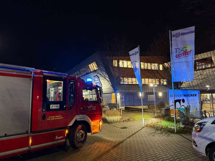FW Weinheim: Brandmeldeanlage im Weinheimer Sportzentrum