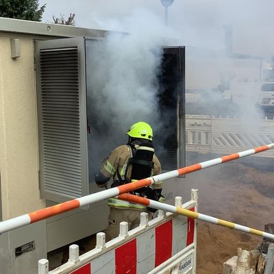 FW Pulheim: Feuer in Trafostation