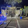 FW-NE: LKW-Brand im Hafengebiet | Zugmaschine in Vollbrand - keine Verletzten