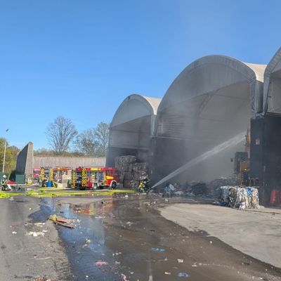 FW-WRN: Brandeinsatz bei der Firma RCS in Werne