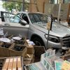 FW Ratingen: PKW fährt in Kassenbereich eines Fachgeschäfts - Fahrer bleibt unverletzt