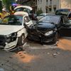 FW Ratingen: Innerstädtischer Verkehrsunfall mi zwei Vefletzten