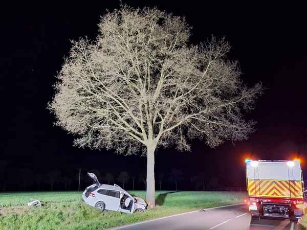 FW Sonsbeck: Verkehrsunfall auf der Balberger Straße
