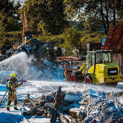 FW Gronau: Abschlussmeldung - Großbrand im Industriegebiet am Alten Postweg