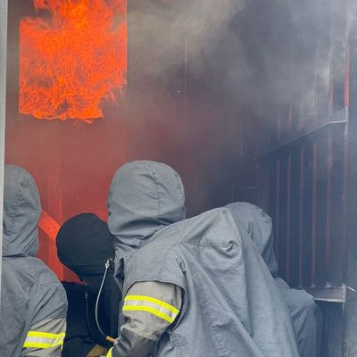 FW-EN: Wetter - Heißausbildung bei der Berufsfeuerwehr Hagen