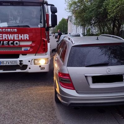 FW Weinheim: Keine Langeweile für die Weinheimer Feuerwehr am Wochenende