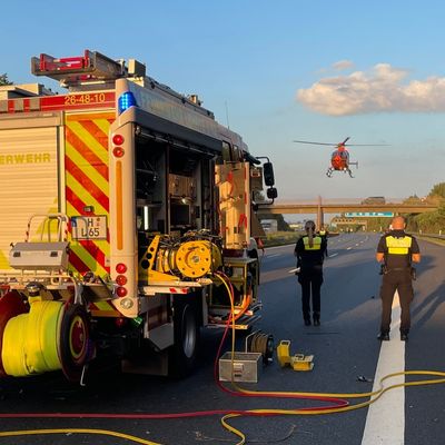 FW Lehrte: Schwerer Unfall auf der A2 zwischen Lehrte und Hämelerwald
