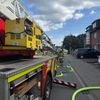 FW Ratingen: Wohnungsbrand mit Gebäudeschaden - Feuerwehr Ratingen im Einsatz