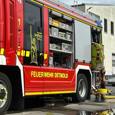 FW-DT: Rauchentwicklung im Industriegebäude