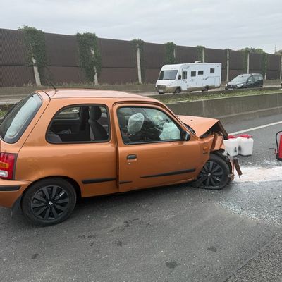 FW-RS: Verkehrsunfall mit mehreren beteiligten Fahrzeugen BAB A1