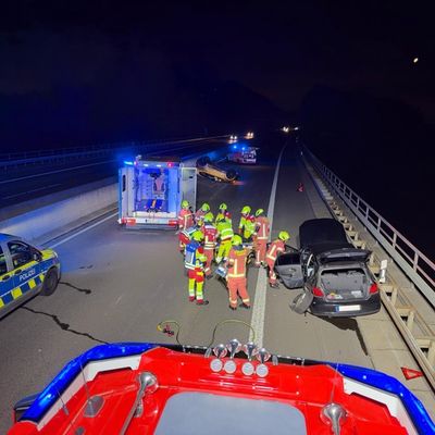 FW-Velbert: Verkehrsunfall auf der BAB 535