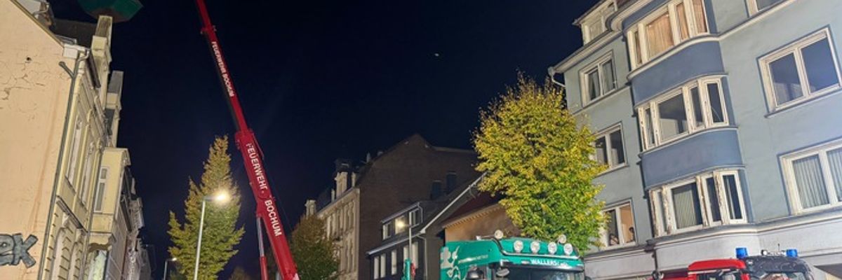 FW-EN: Teileinsturz eines Daches sorgt für Großeinsatz in Gevelsberg