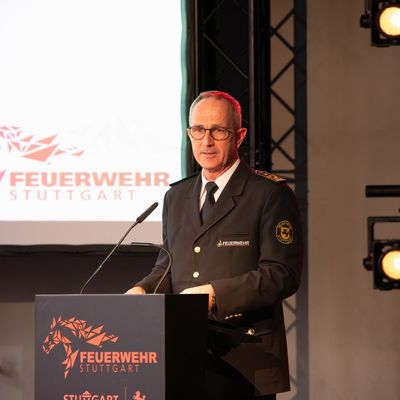 FW Stuttgart: 50 Jahre Rettungsdienst bei der Feuerwehr Stuttgart